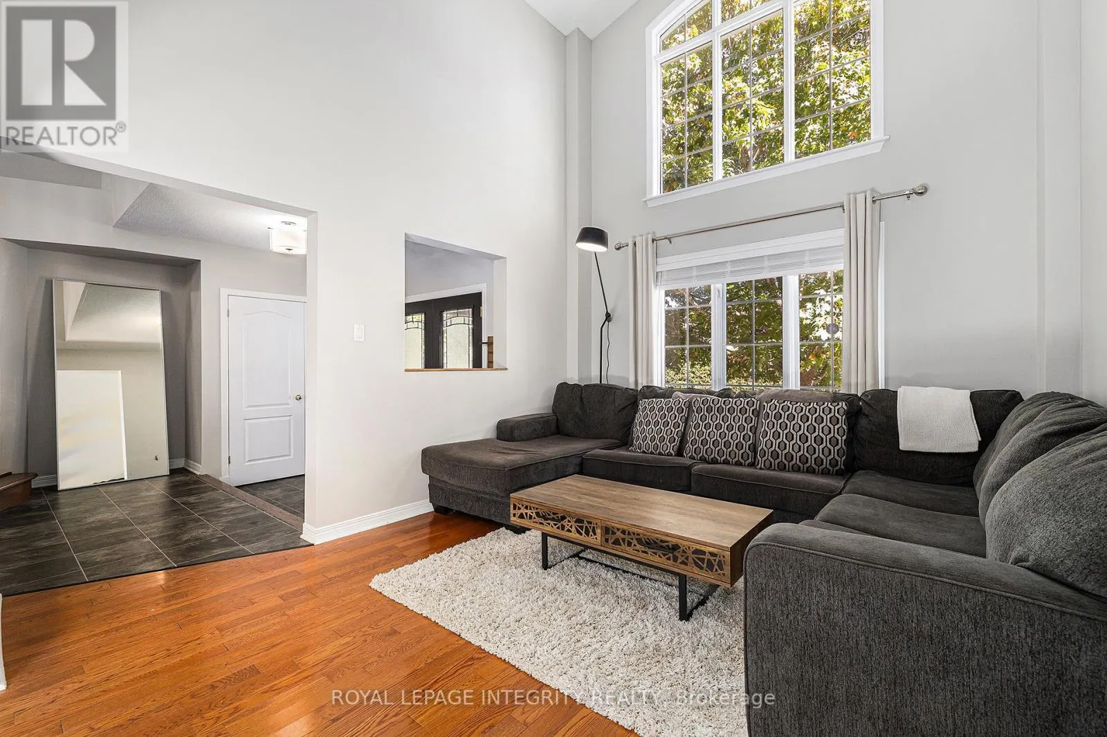10 MAYBROOK PLACE