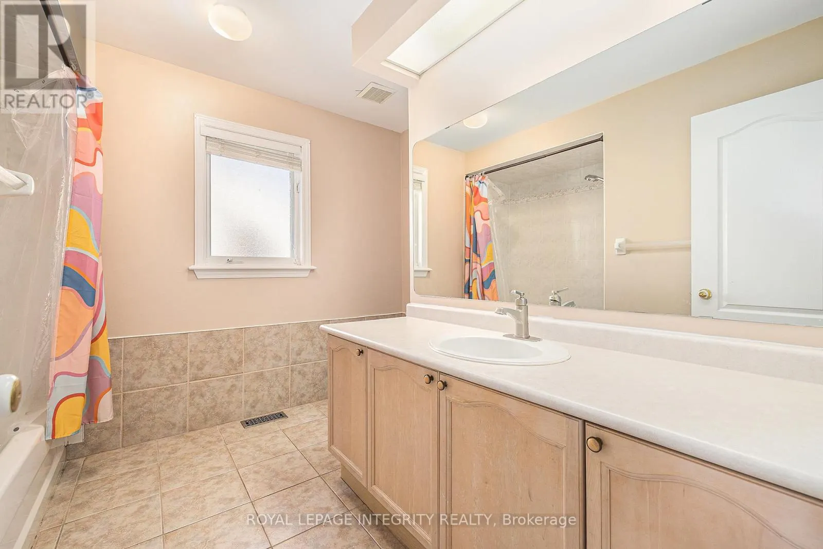 10 MAYBROOK PLACE