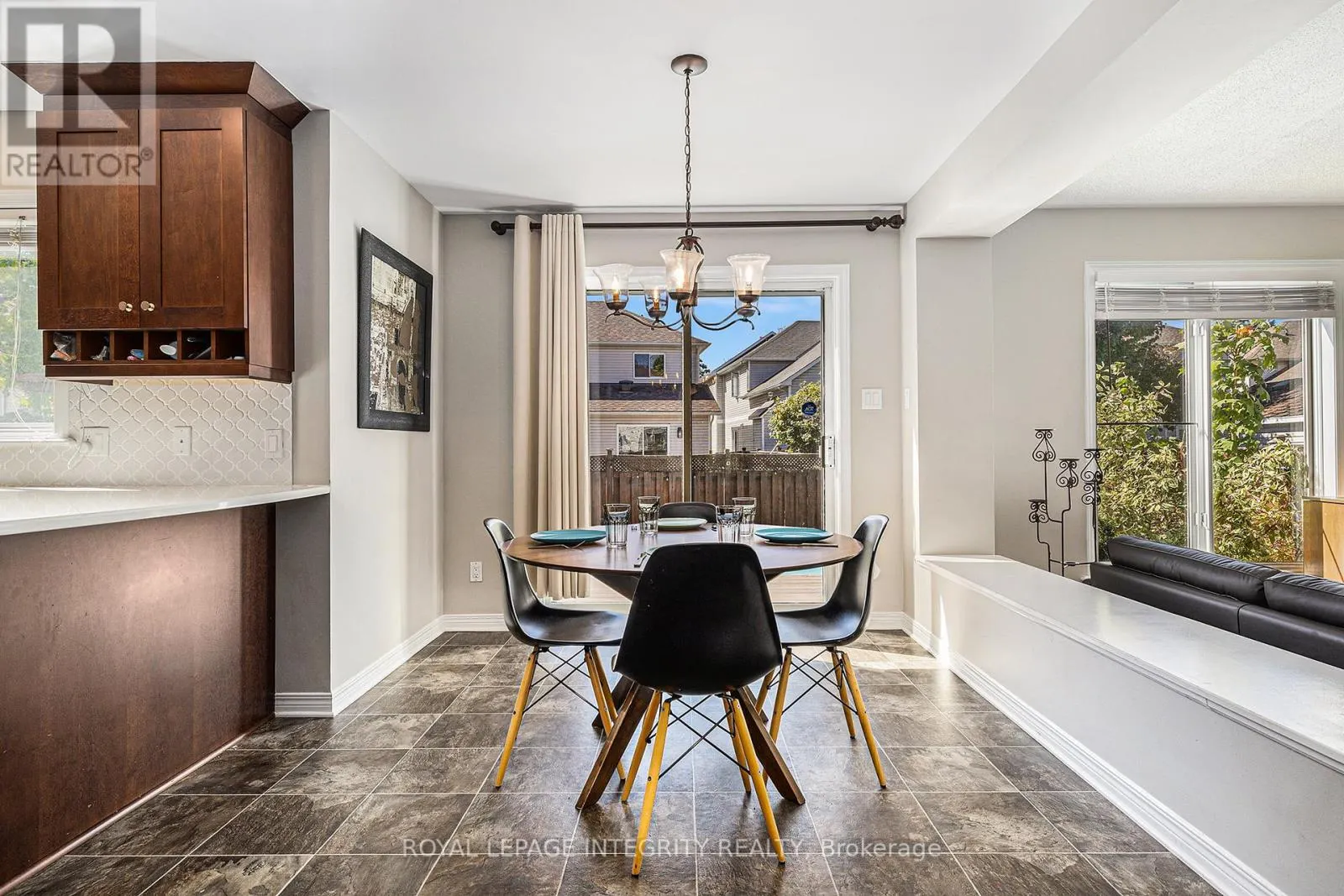 10 MAYBROOK PLACE
