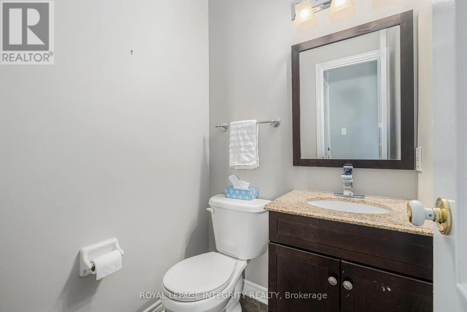 10 MAYBROOK PLACE