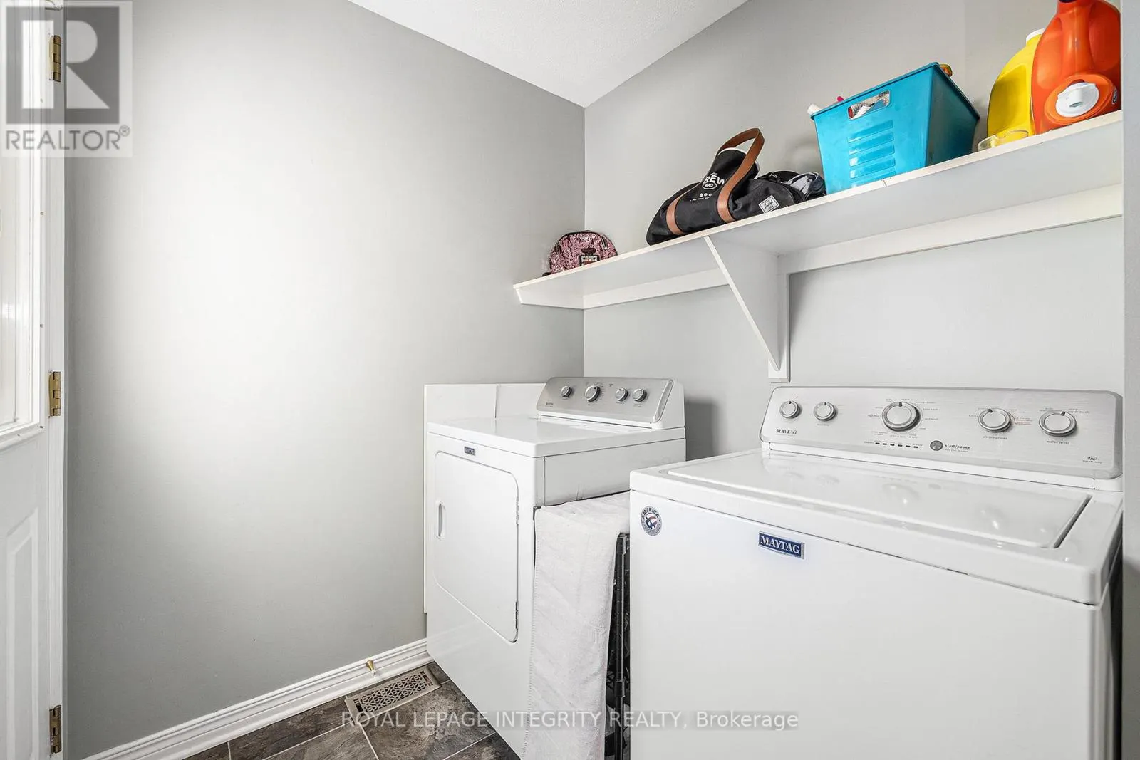 10 MAYBROOK PLACE