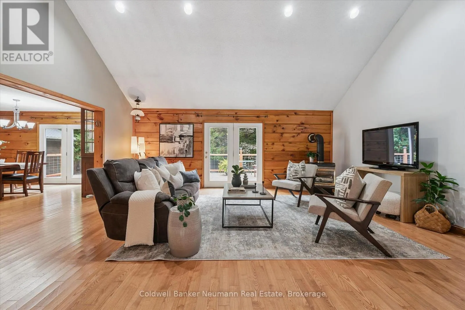 403277 GREY ROAD 4