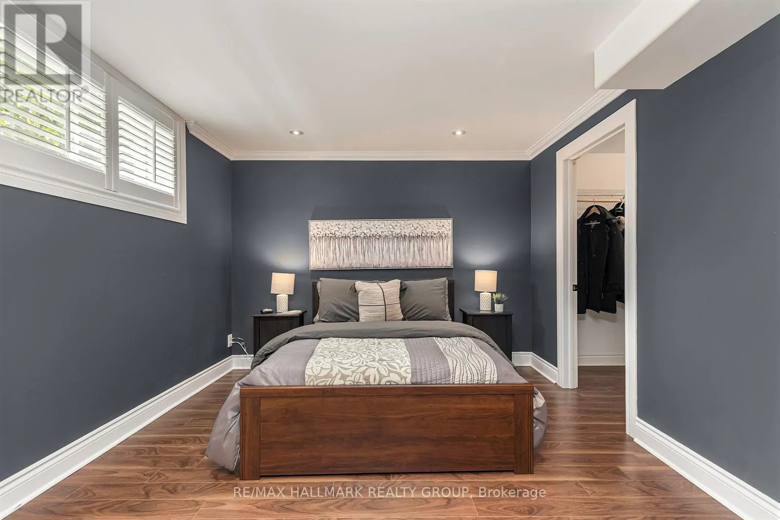 828 DALKENA PLACE