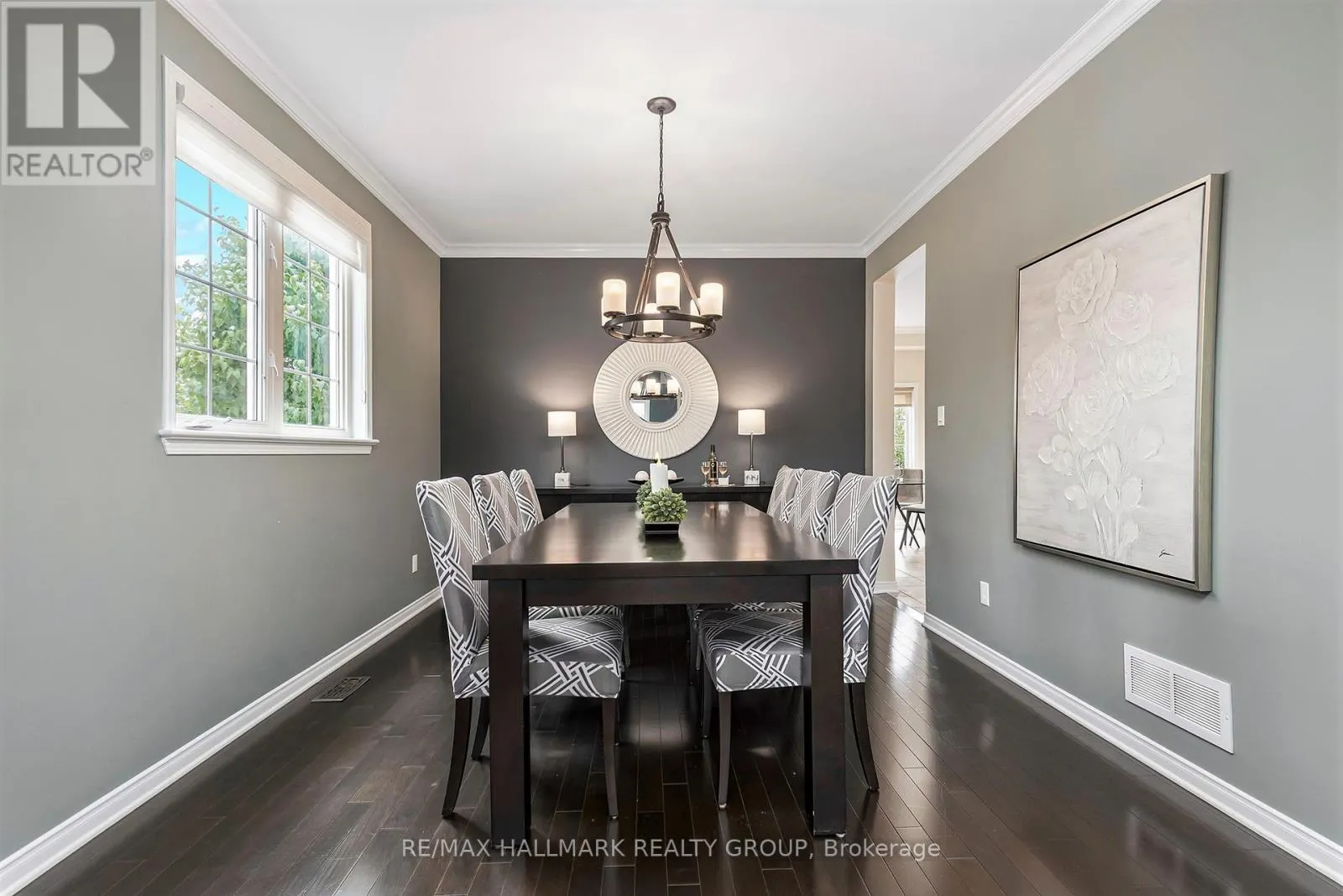 828 DALKENA PLACE