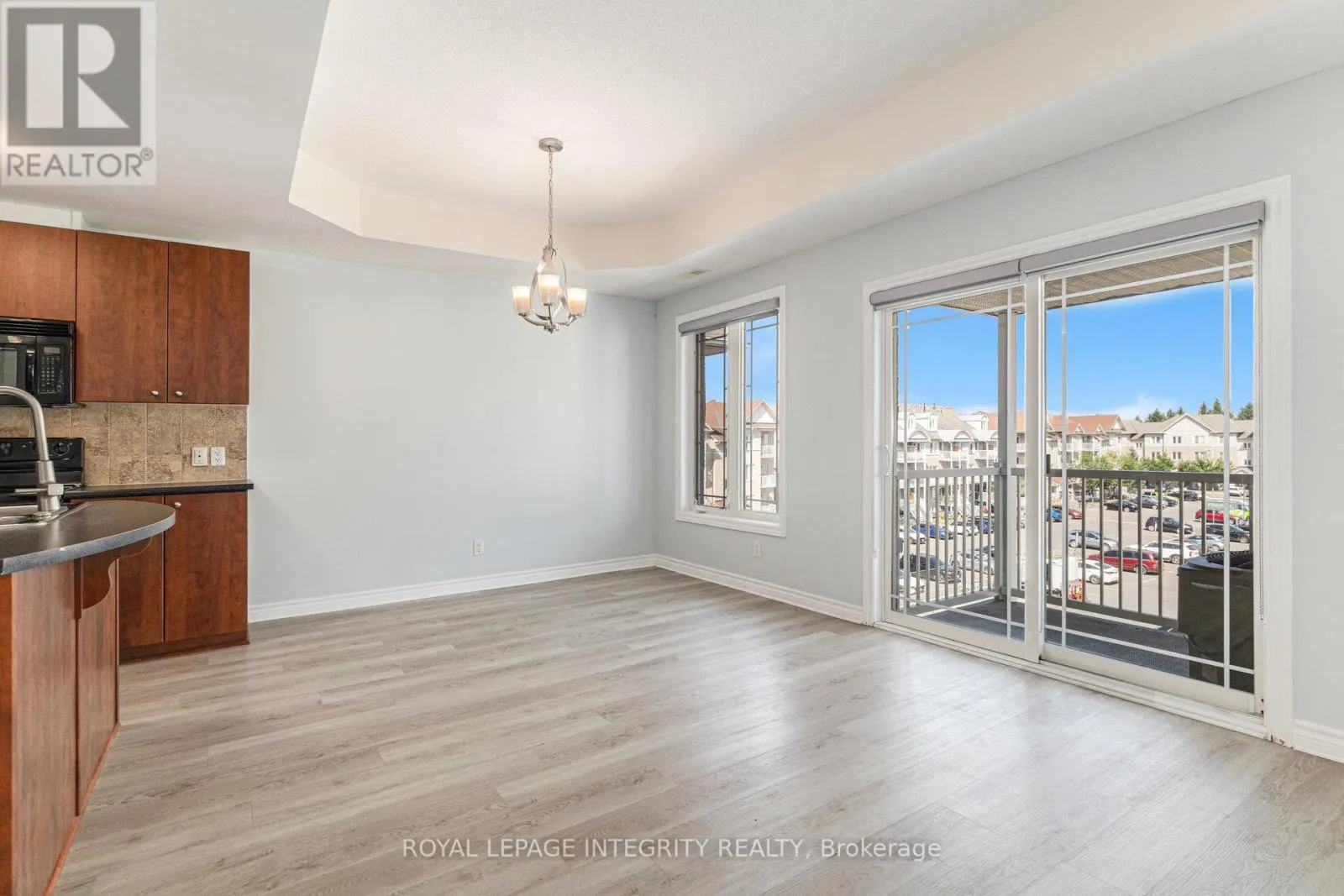 8 - 188 PASEO PRIVATE