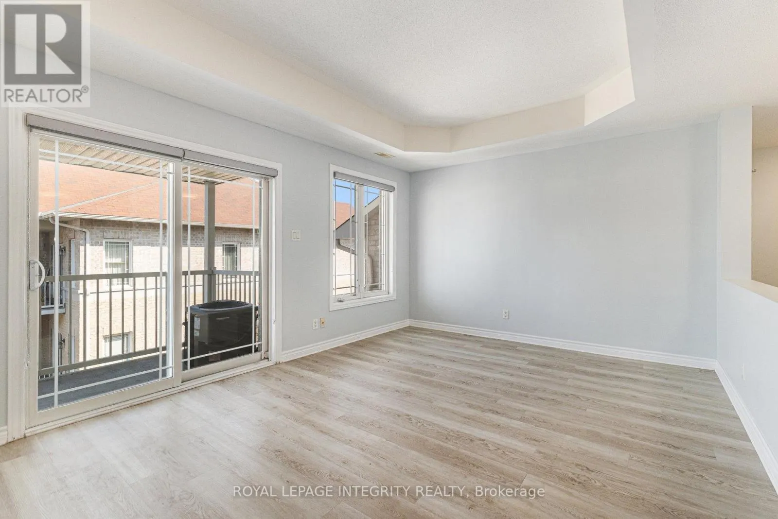8 - 188 PASEO PRIVATE