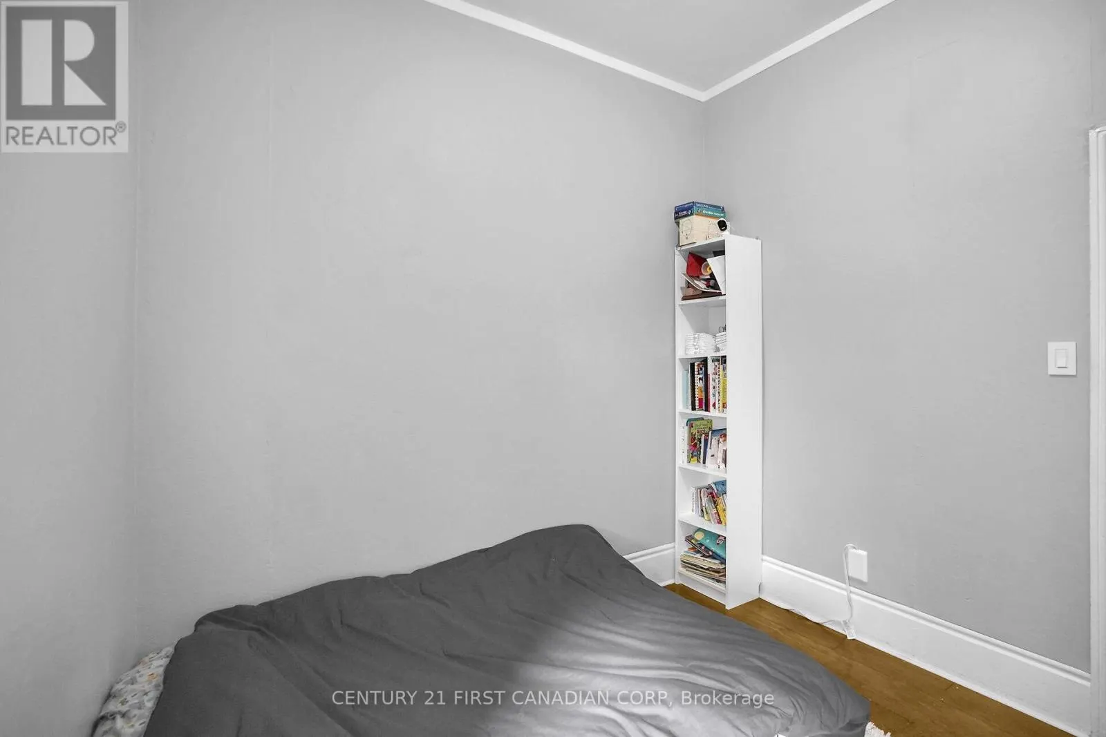393 CENTRAL AVENUE
