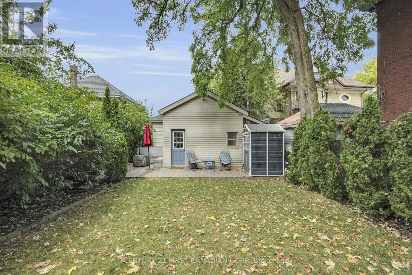 393 CENTRAL AVENUE