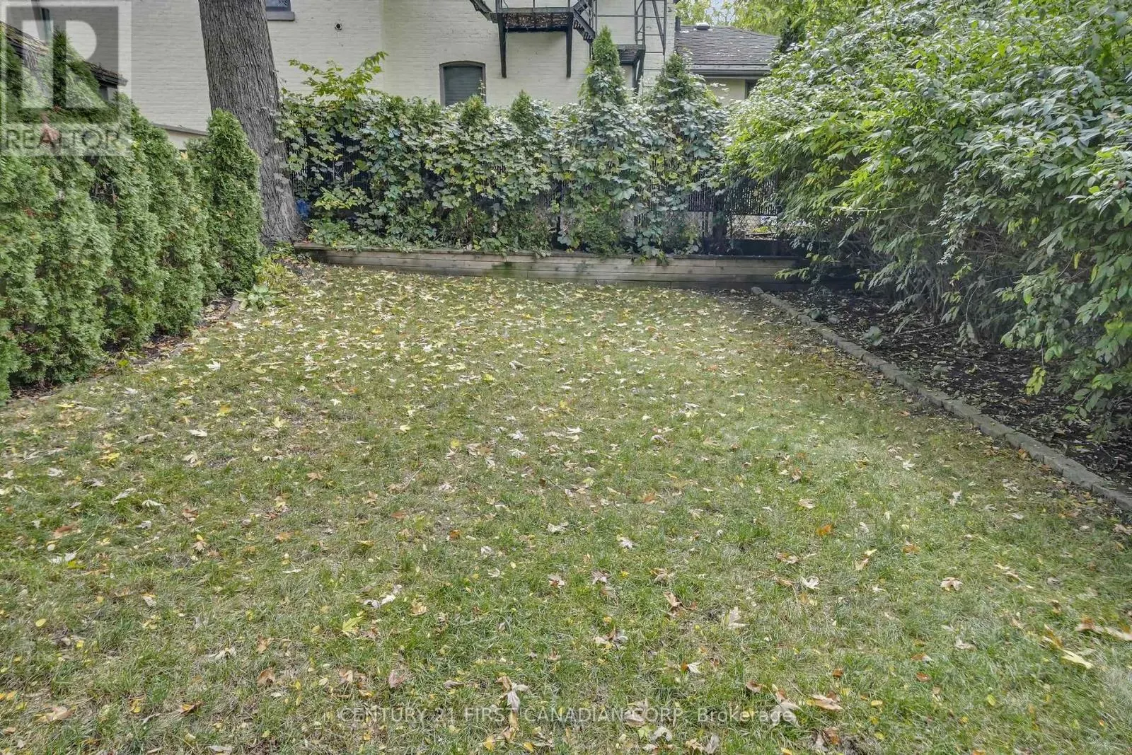 393 CENTRAL AVENUE