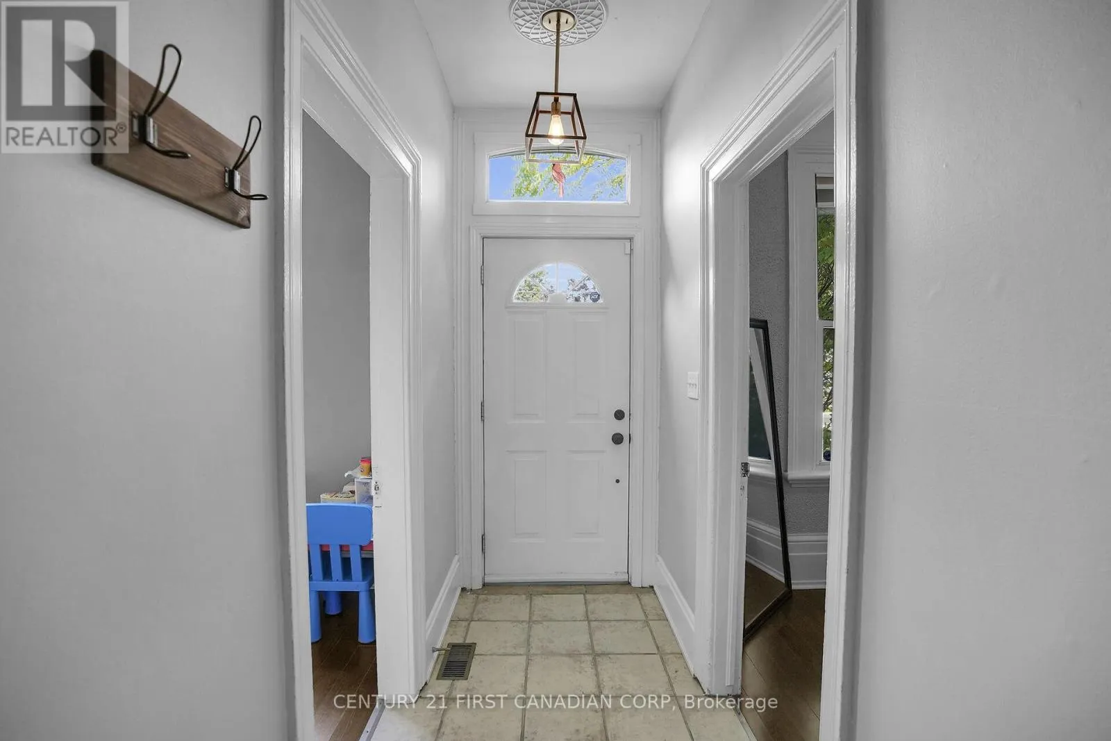 393 CENTRAL AVENUE