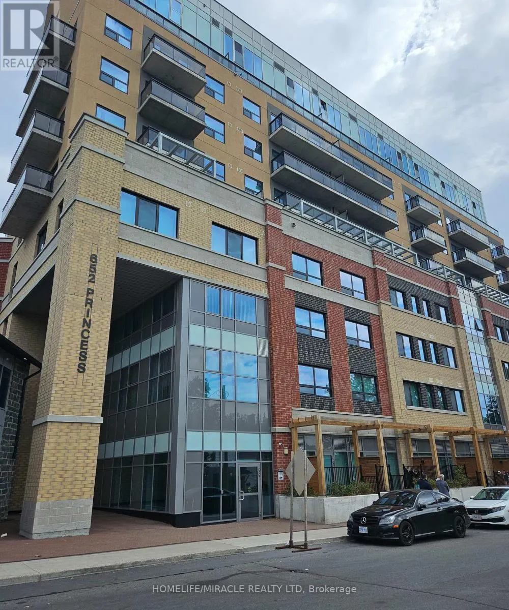 420 - 652 PRINCESS STREET