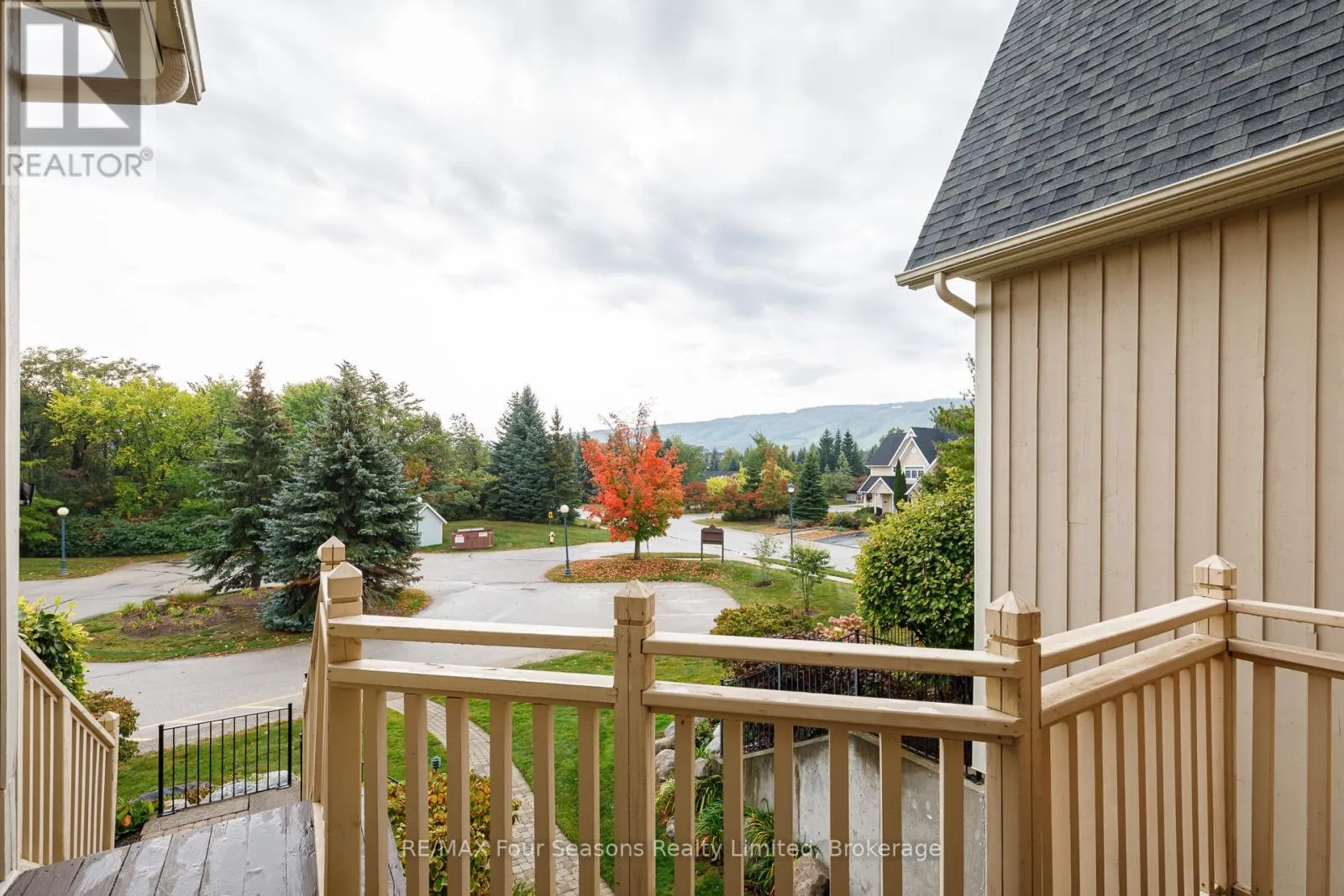 225 - 170 SNOWBRIDGE WAY N, #225