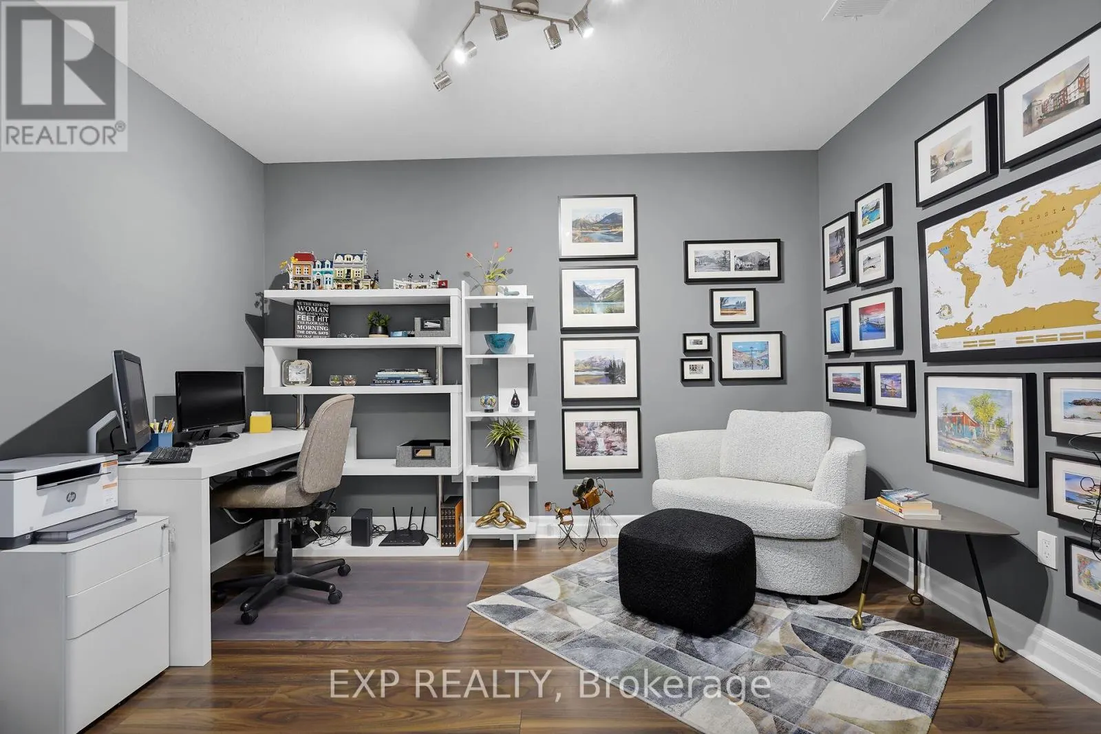 709 - 260 VILLAGEWALK BOULEVARD, #709
