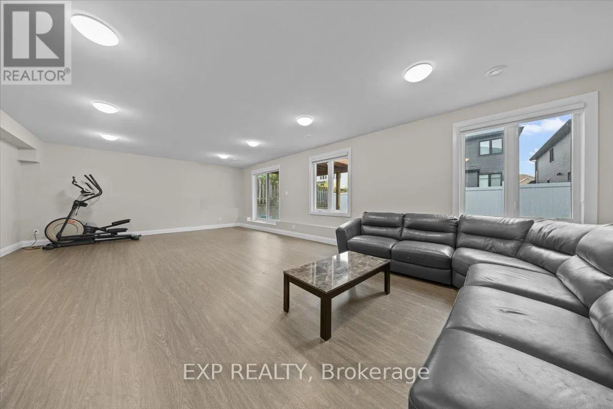 348 ABBEYDALE CIRCLE