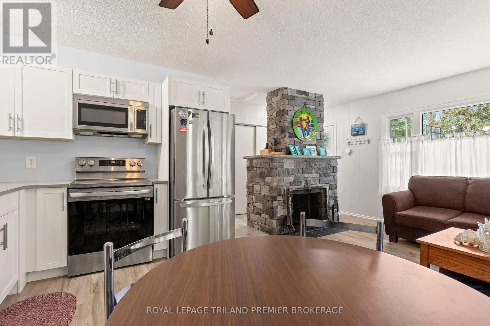9632 BEACHWAY DRIVE
