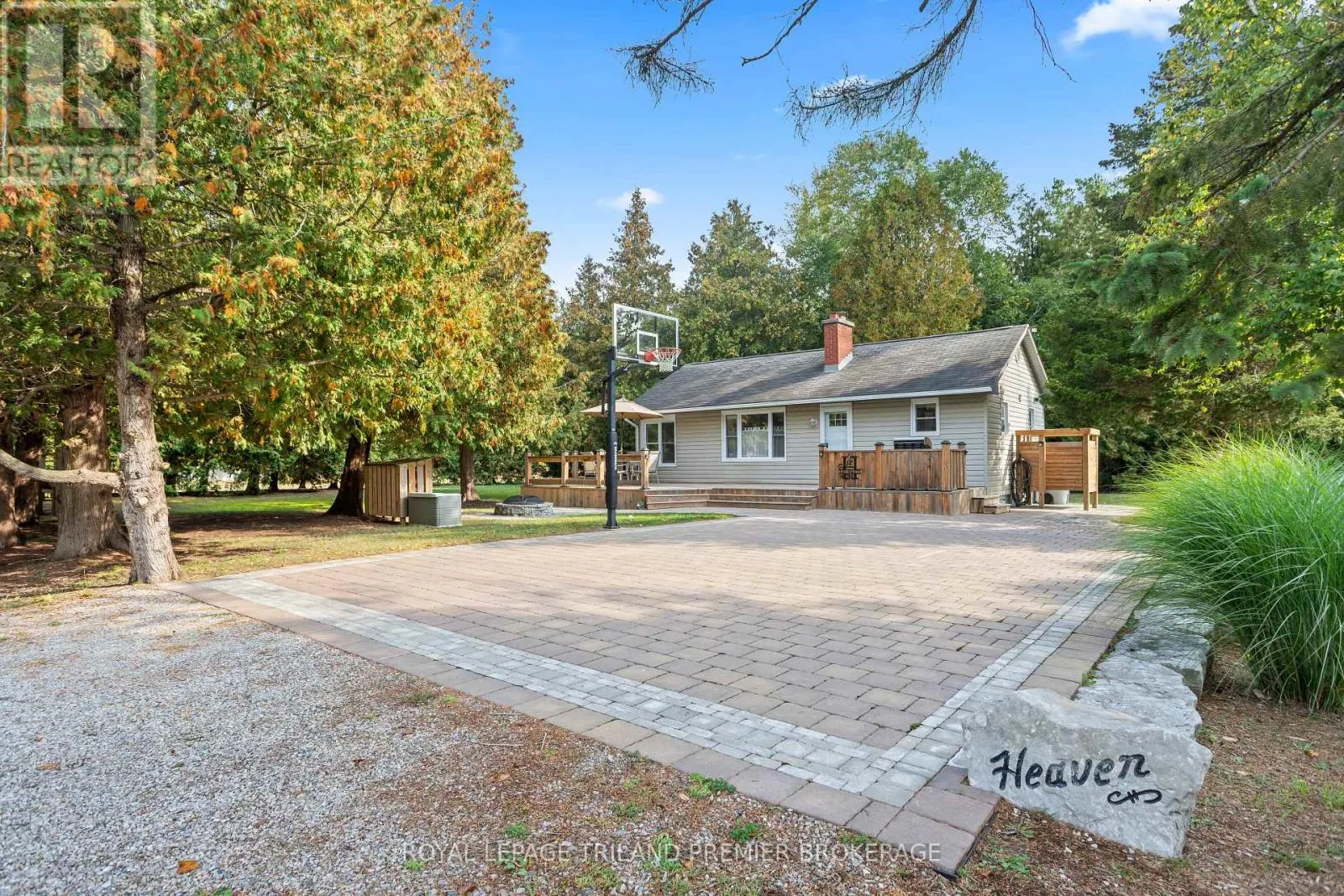 9632 BEACHWAY DRIVE