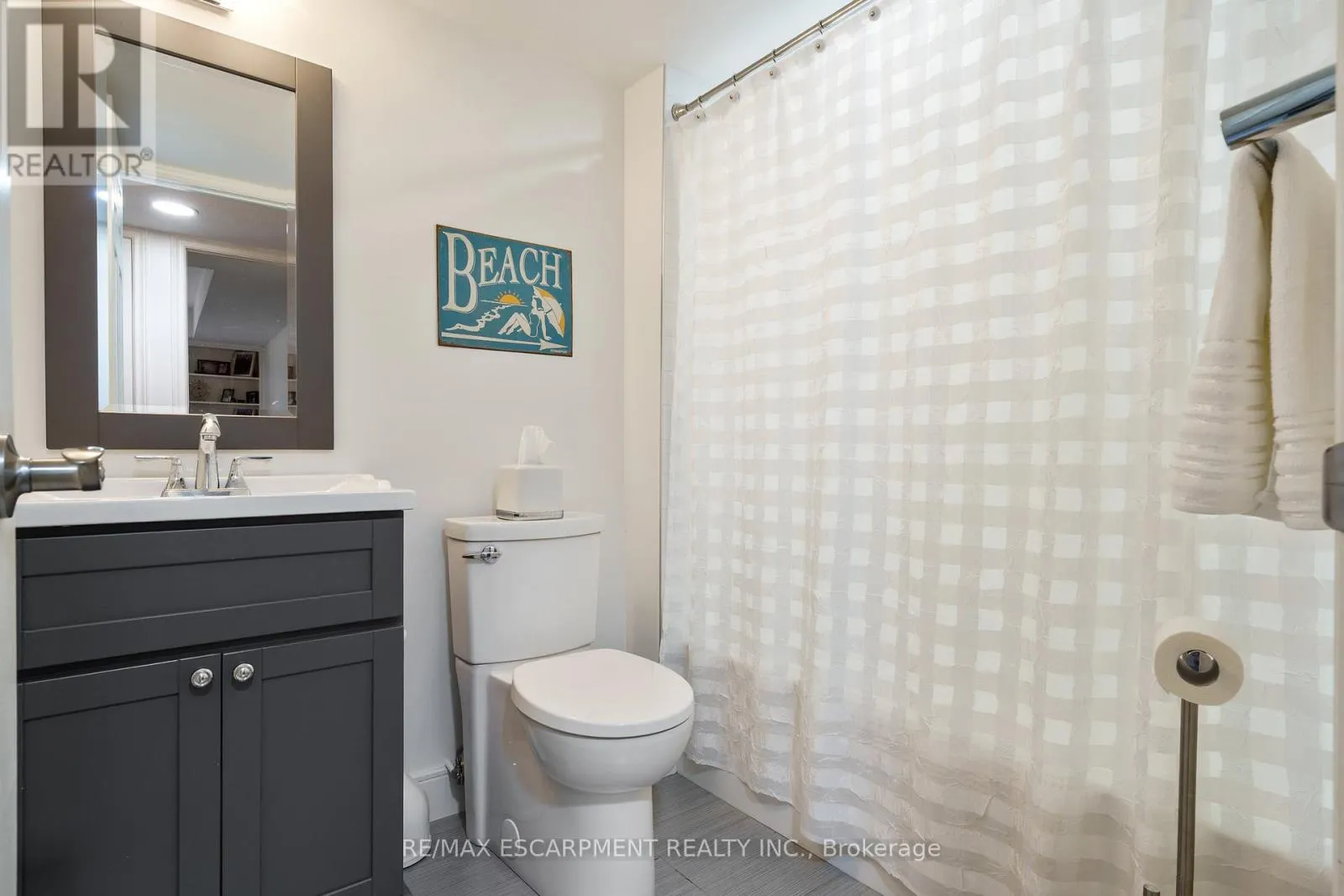301 - 150 WILSON STREET W