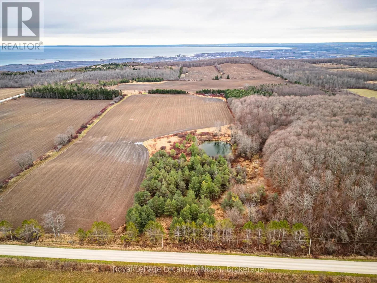 LOT 15 3RD LINE E