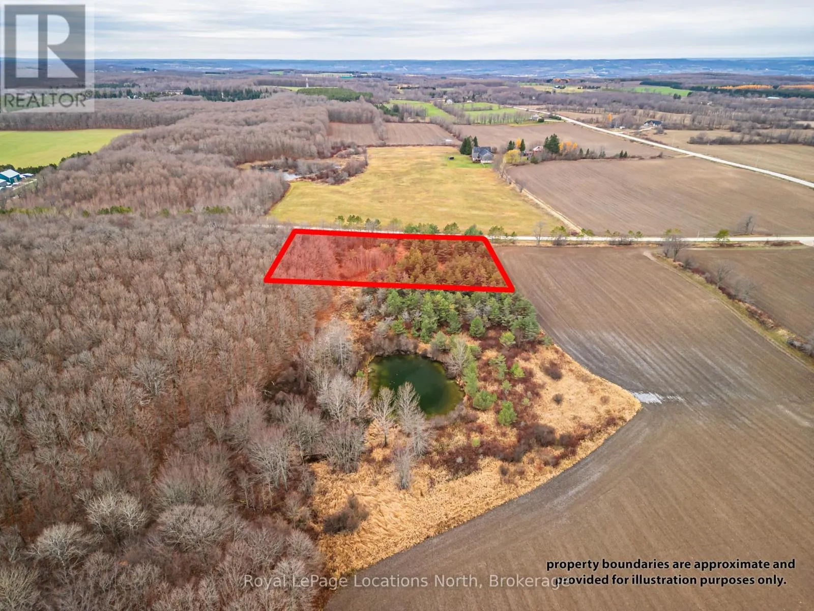 LOT 15 3RD LINE E