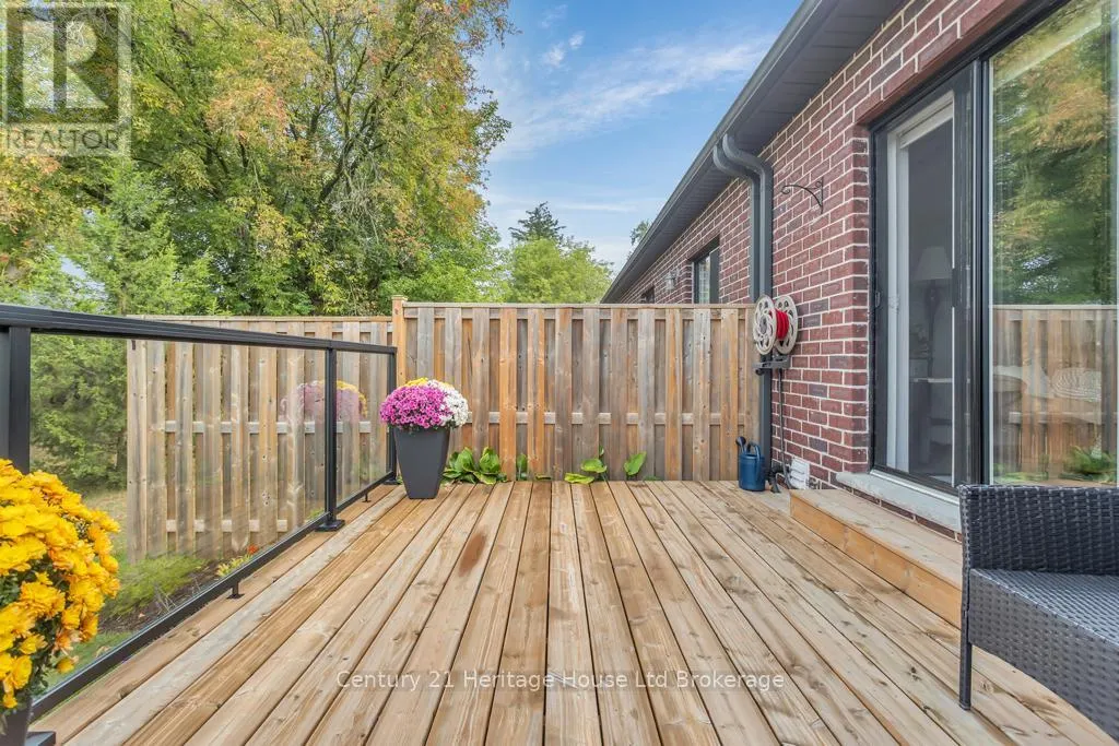 3 - 35 CHATFIELD STREET, #3
