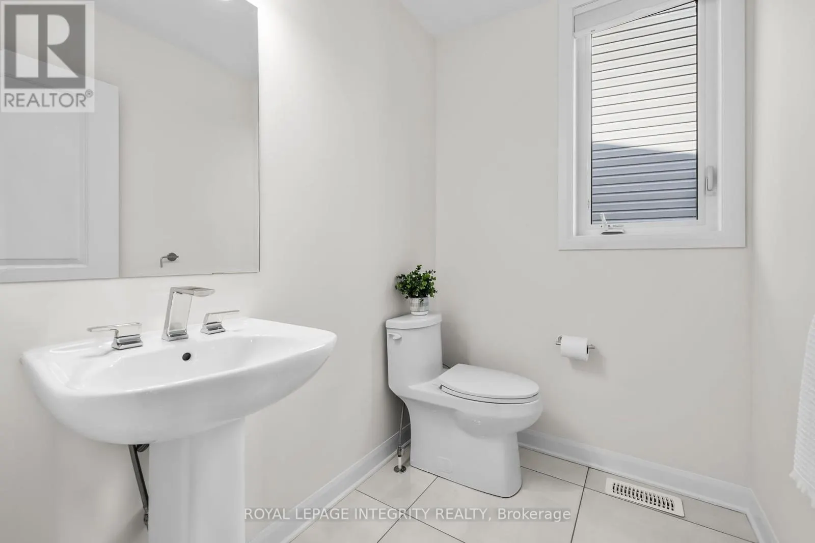 1002 JUBILATION COURT