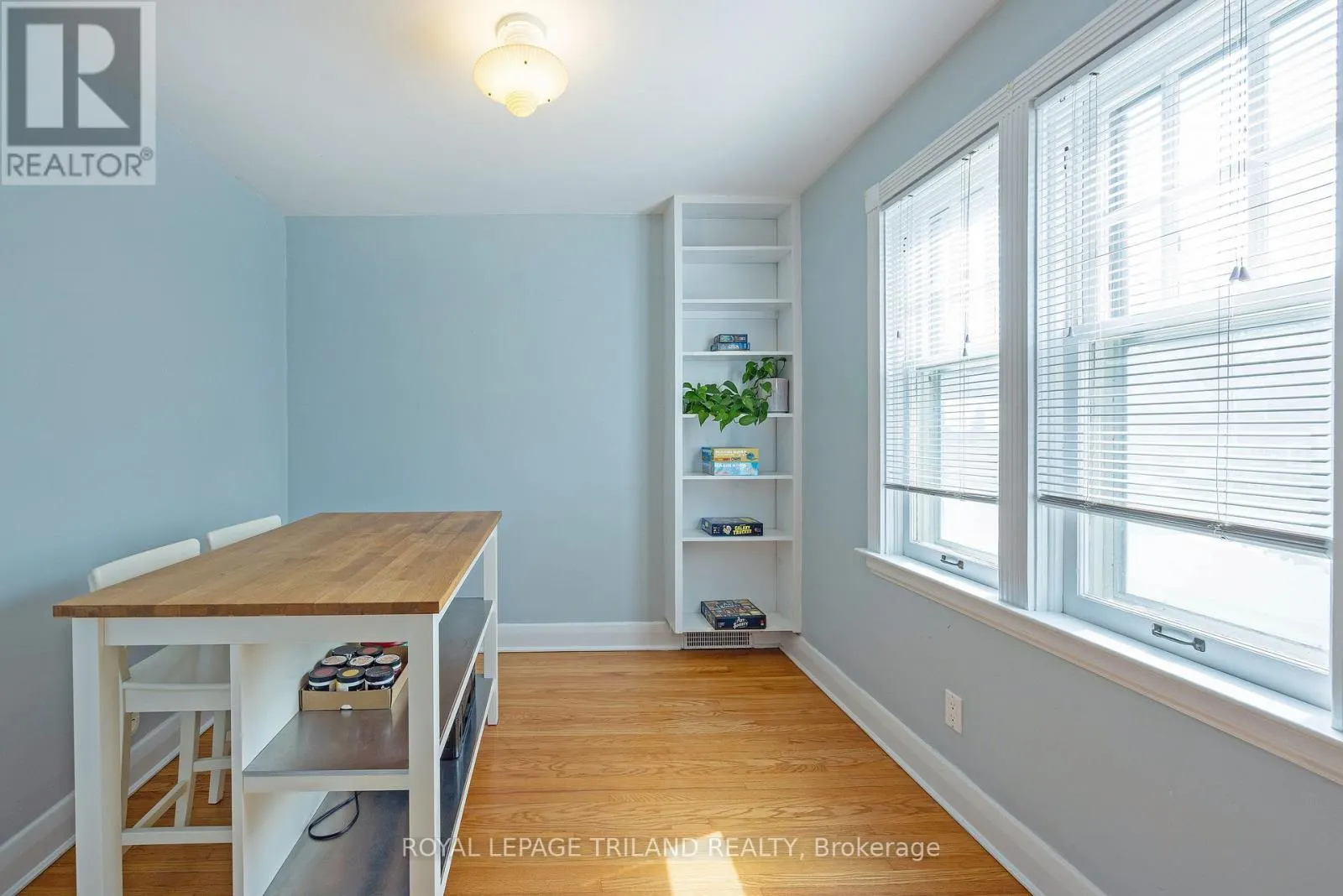 176 DEVONSHIRE AVENUE