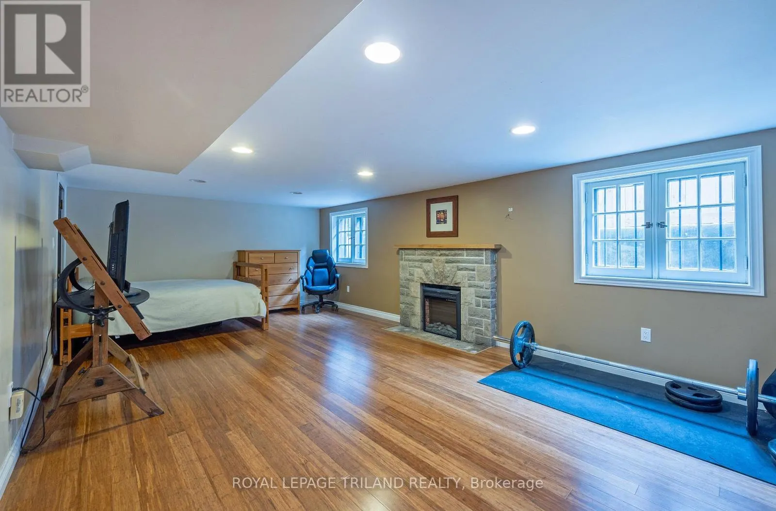 176 DEVONSHIRE AVENUE