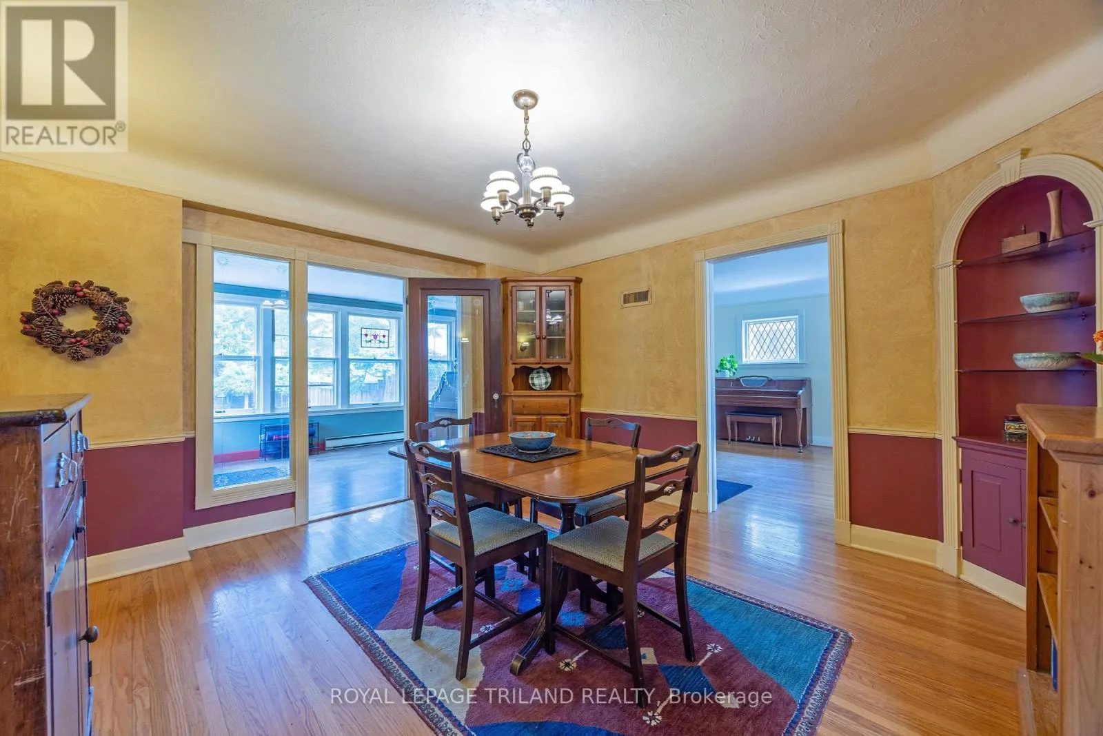 176 DEVONSHIRE AVENUE
