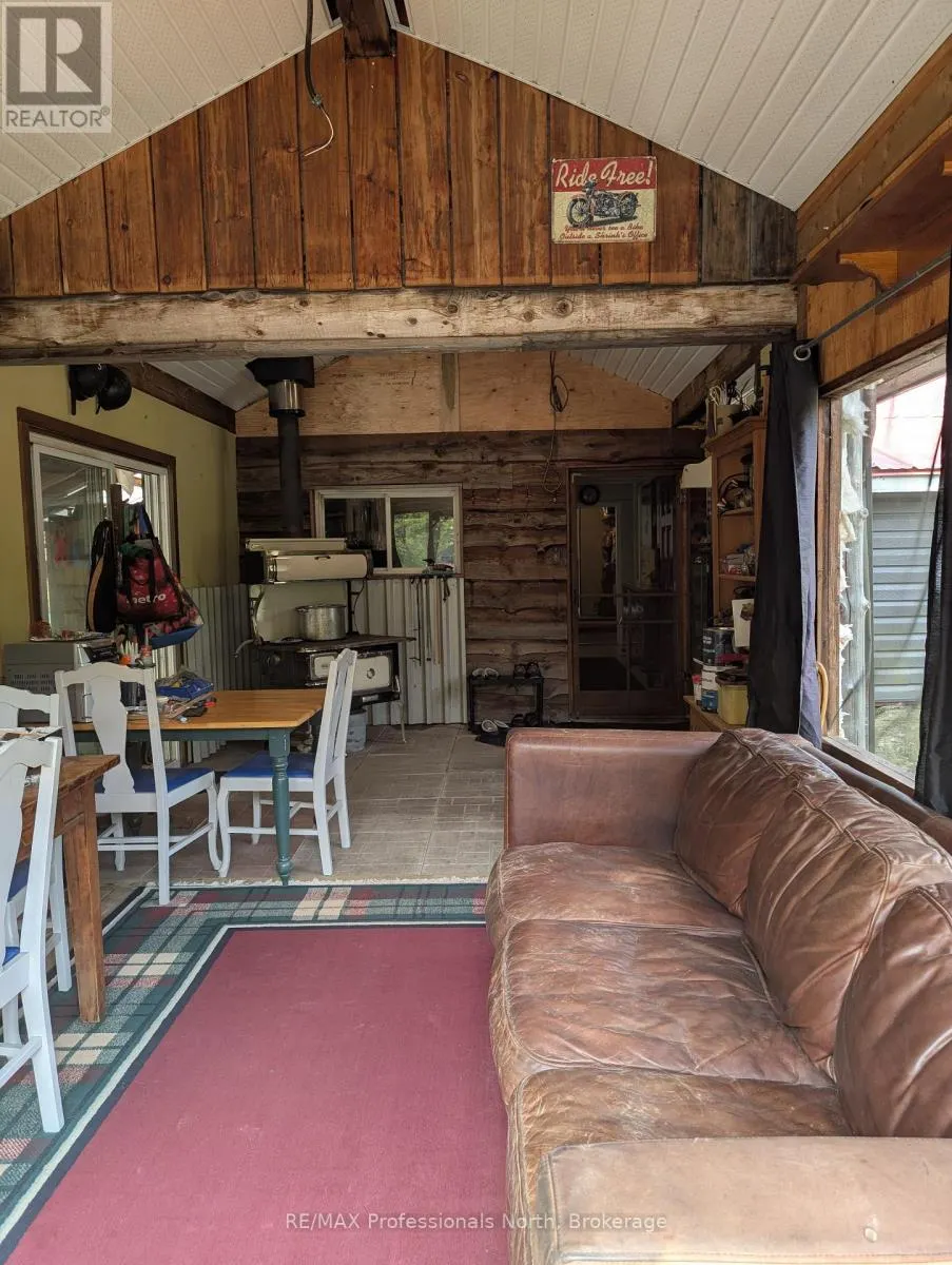 1408 PEARCELEY ROAD
