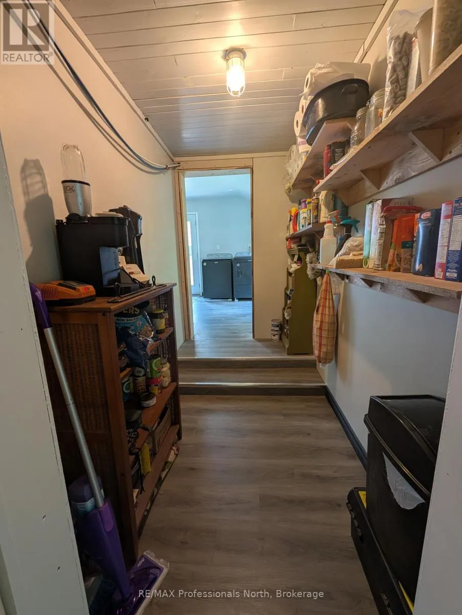 1408 PEARCELEY ROAD