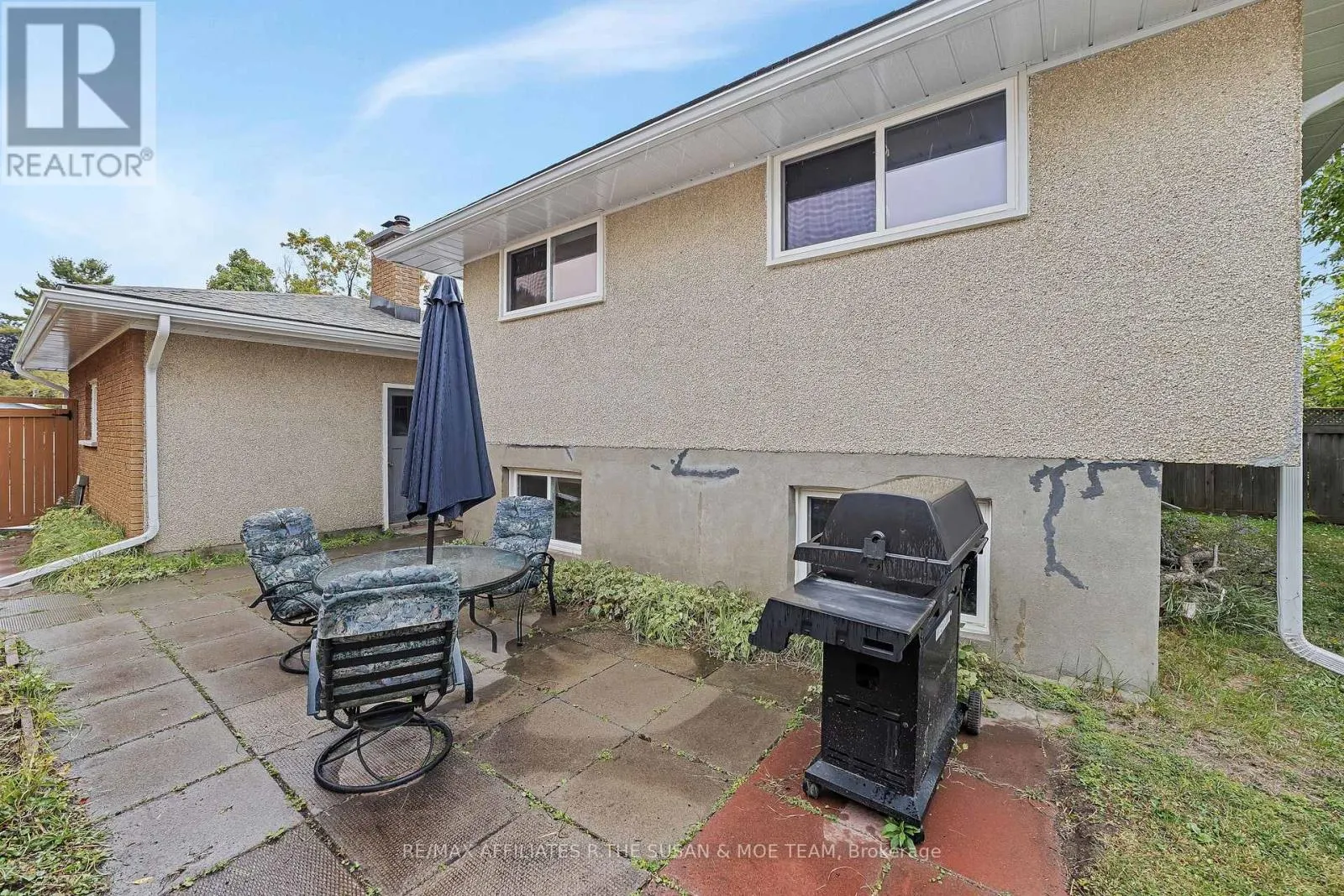 596 DICKINSON AVENUE