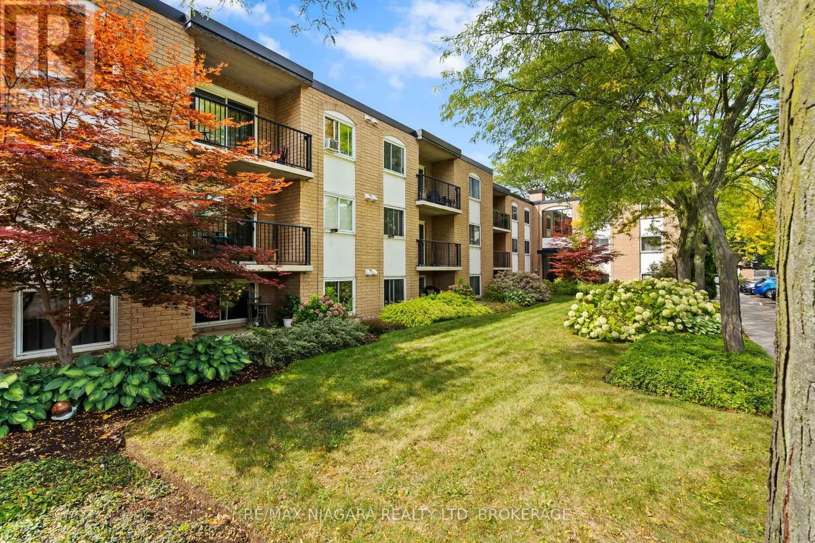 307 - 6 WESTLAKE LANE, #307