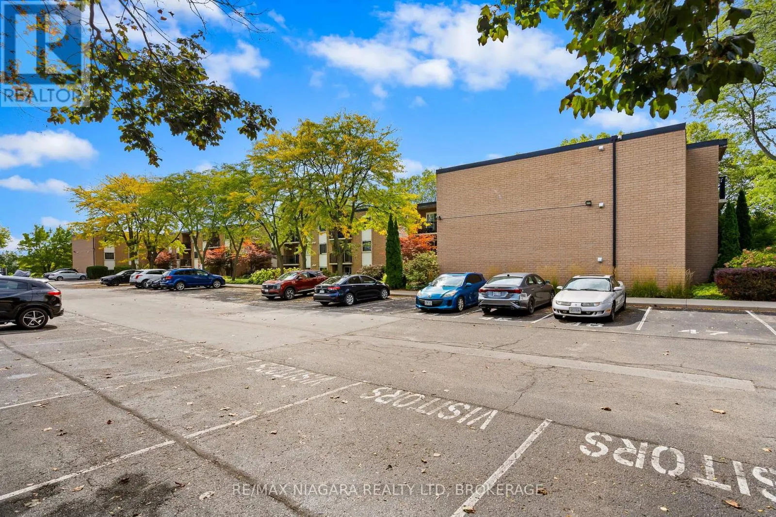 307 - 6 WESTLAKE LANE, #307