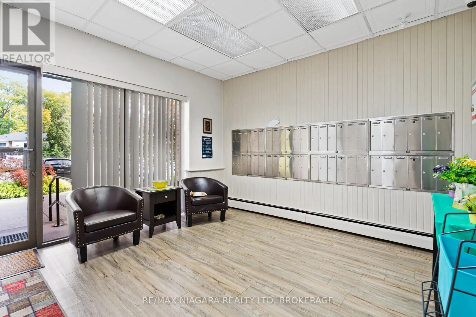 307 - 6 WESTLAKE LANE, #307