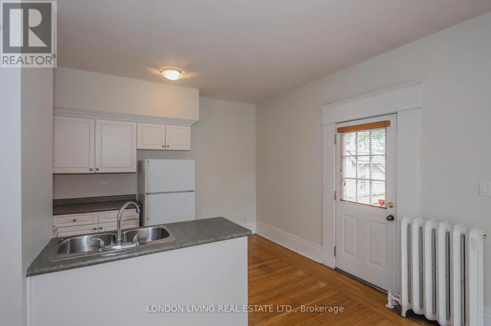 A - 127 WORTLEY ROAD, #A