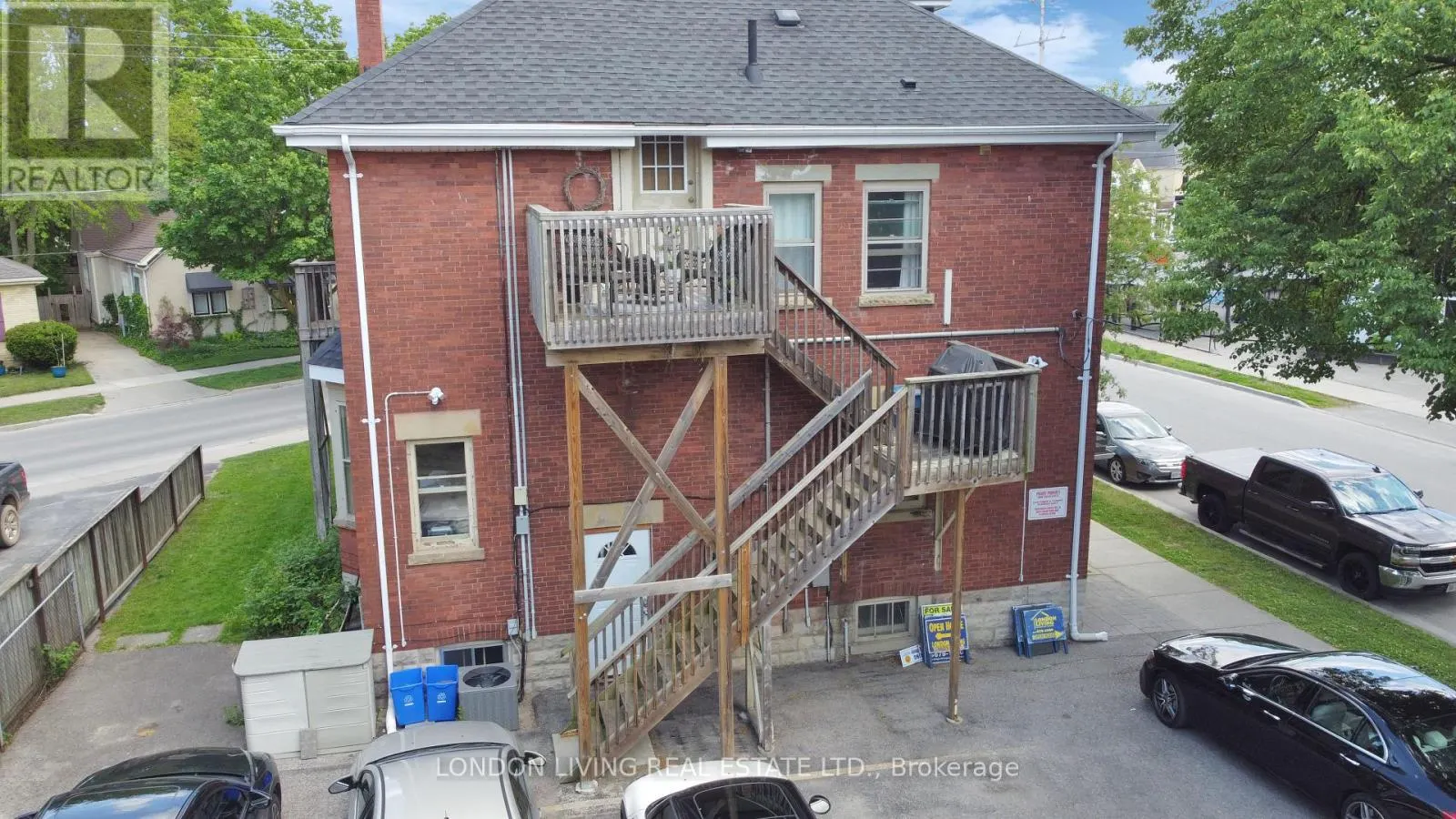 A - 127 WORTLEY ROAD, #A