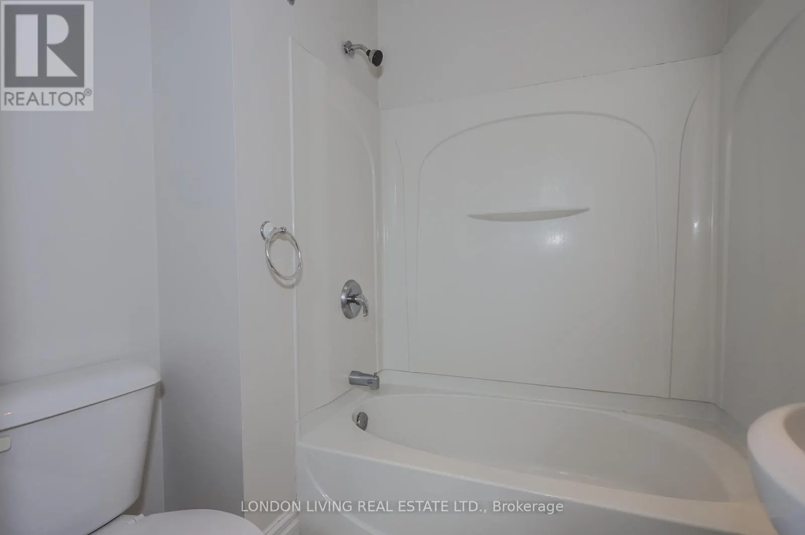 A - 127 WORTLEY ROAD, #A