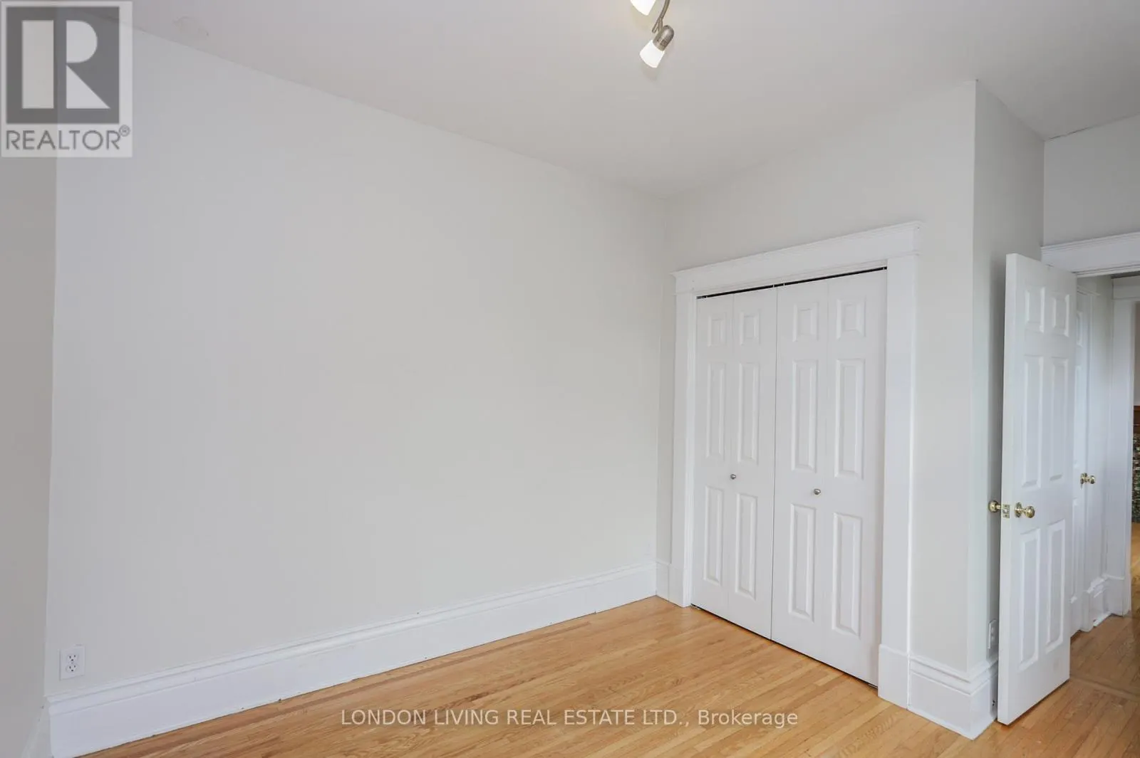 A - 127 WORTLEY ROAD, #A