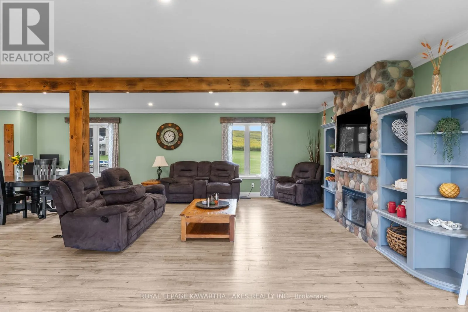 1138 LITTLE BRITAIN ROAD