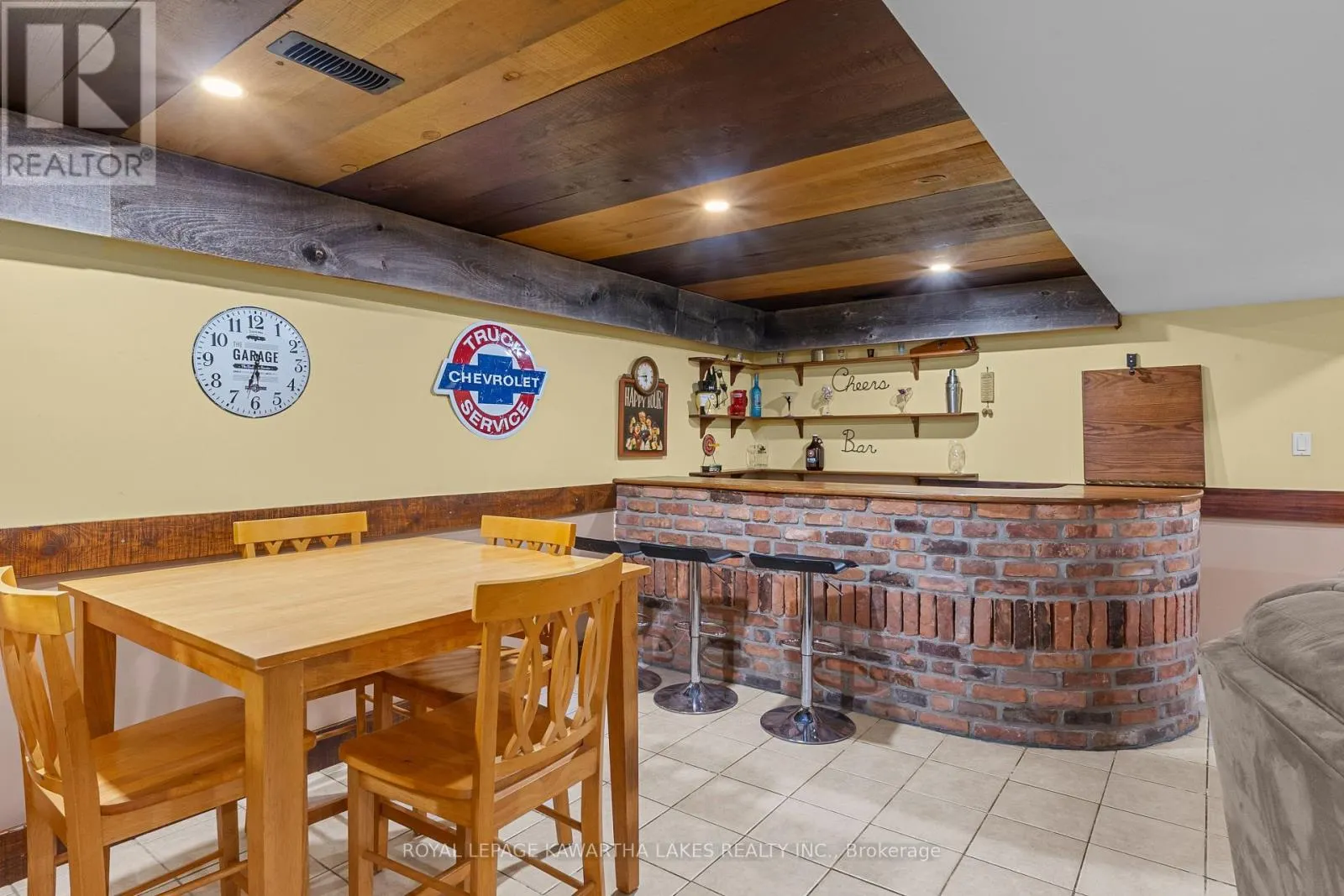 1138 LITTLE BRITAIN ROAD