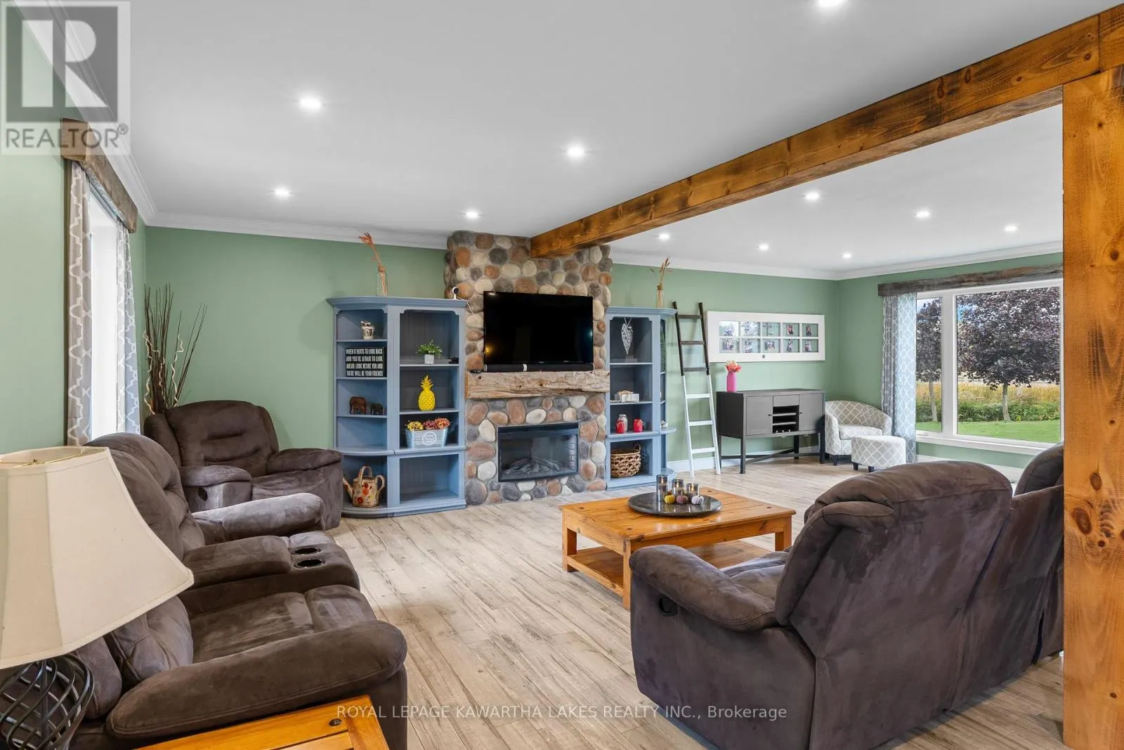 1138 LITTLE BRITAIN ROAD