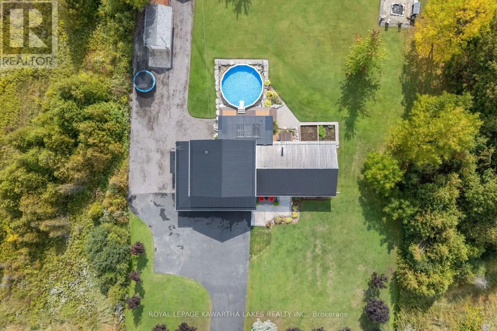 1138 LITTLE BRITAIN ROAD