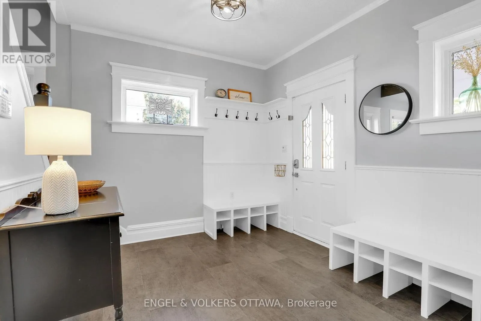 10 IDA STREET S