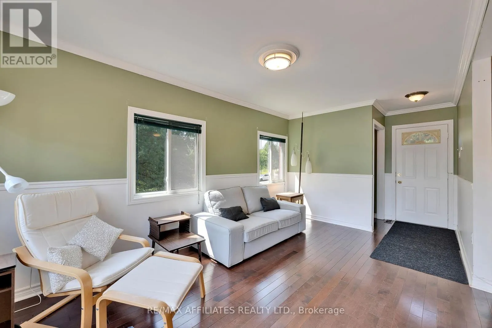 1009 GARDINER'S ROAD