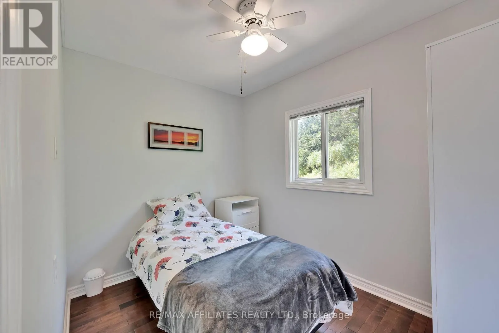 1009 GARDINER'S ROAD