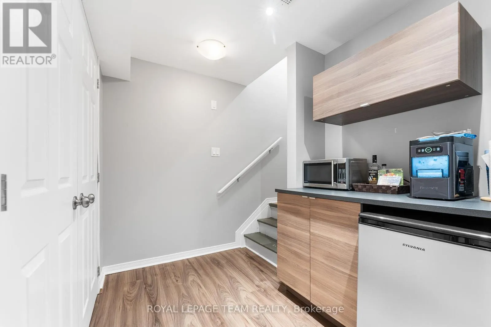 213 PENDRA WAY
