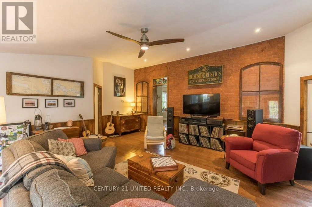 1920 COUNTY RD 6