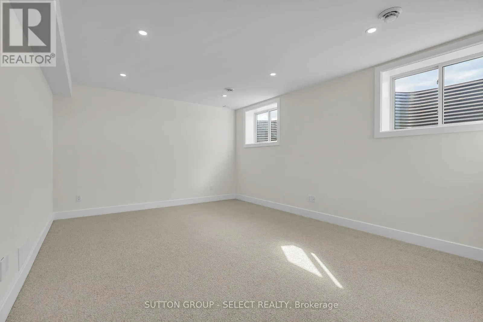 58 BRISCOE CRESCENT