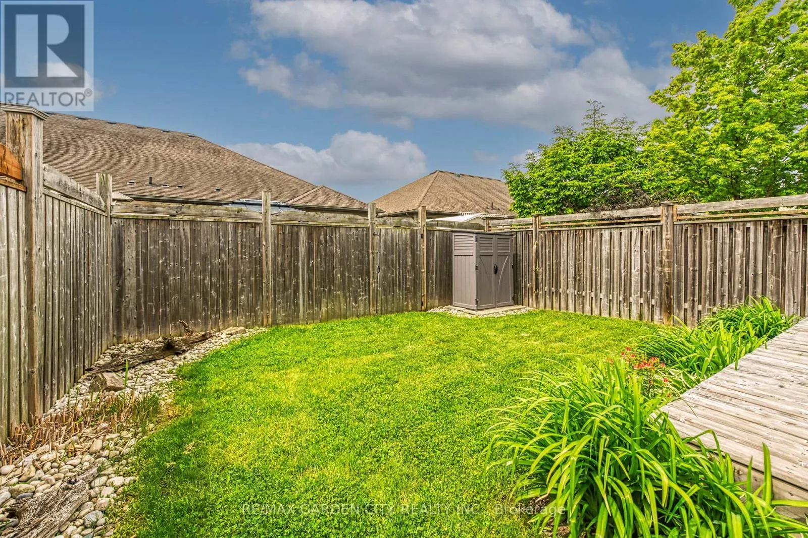 24 MANORWOOD DRIVE