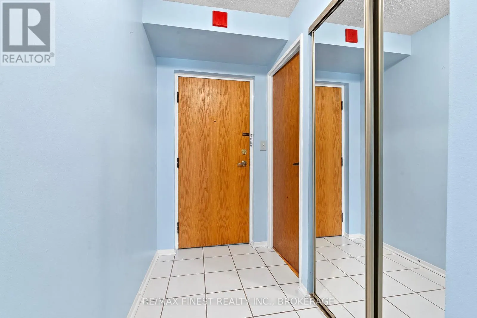 308 - 120 BARRETT COURT, #308